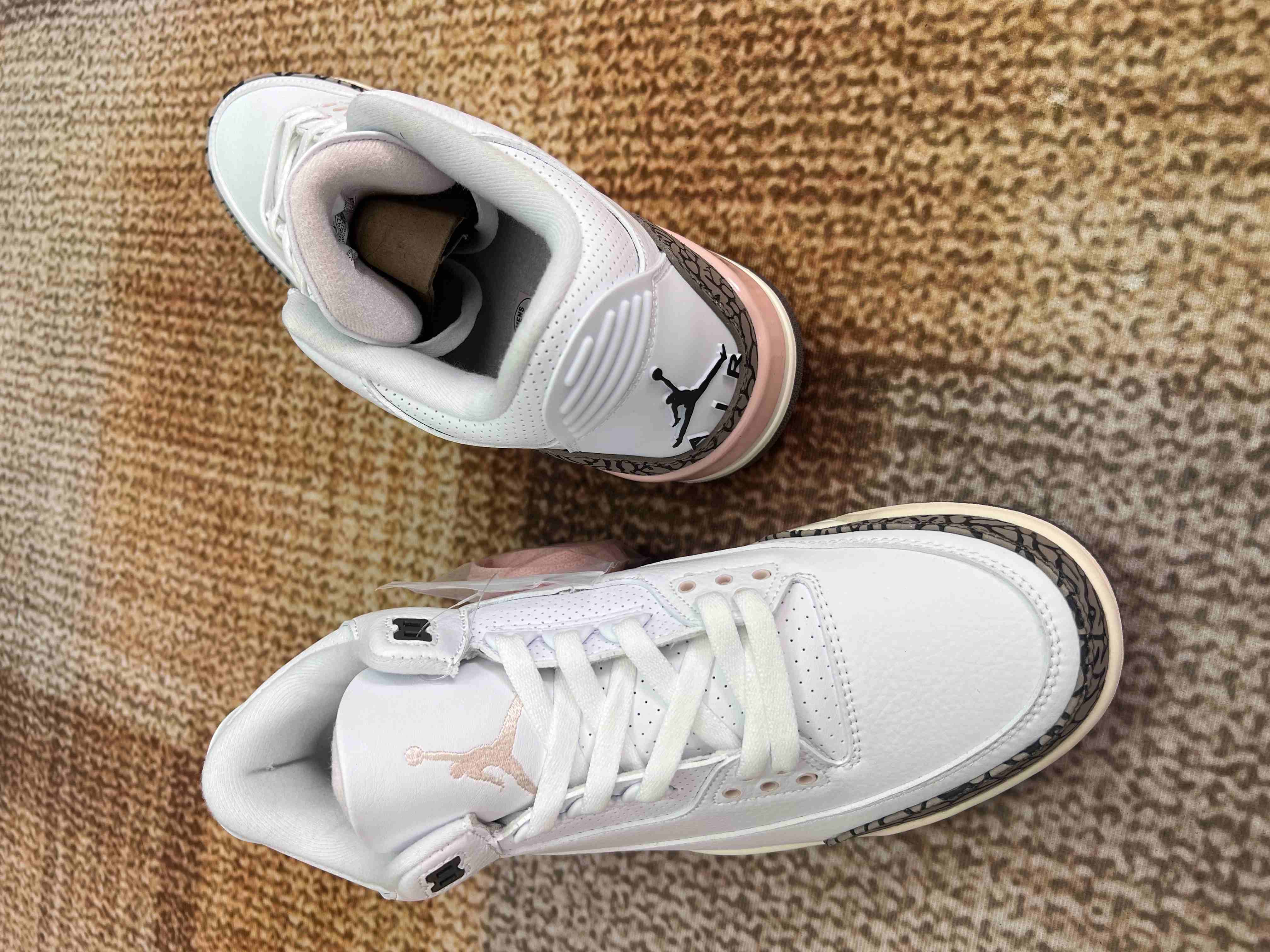 9 (2)_compressed.jpg